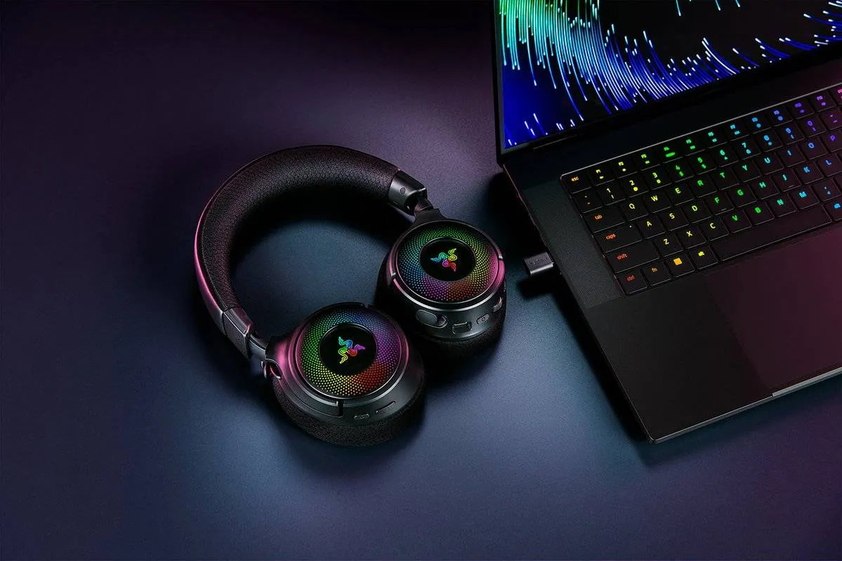 Auriculares Gaming Inalámbricos Razer Kraken V4, Wireless 2.4GHz, Bluetooth 5.3, USB-C, Negro 3