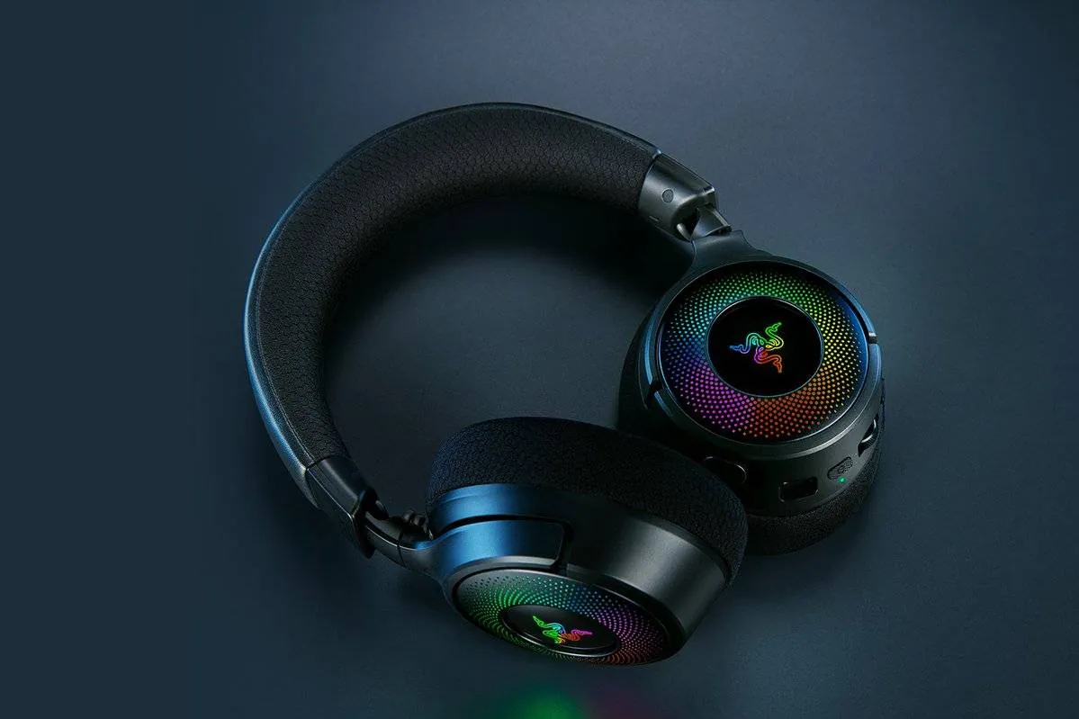 Auriculares Gaming Inalámbricos Razer Kraken V4, Wireless 2.4GHz, Bluetooth 5.3, USB-C, Negro 4