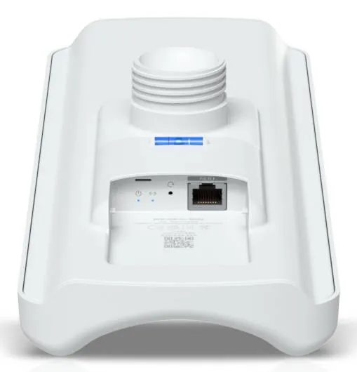 Punto de Acceso Ubiquiti UDB PRO SECTOR 5GHz Exterior Cobertura 5km Antena 17dBi PoE IPX6 7
