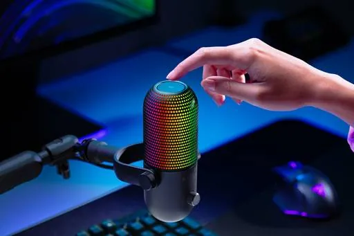 Micrófono Gamer USB RGB Profesional Razer Seiren V3 Chroma 4