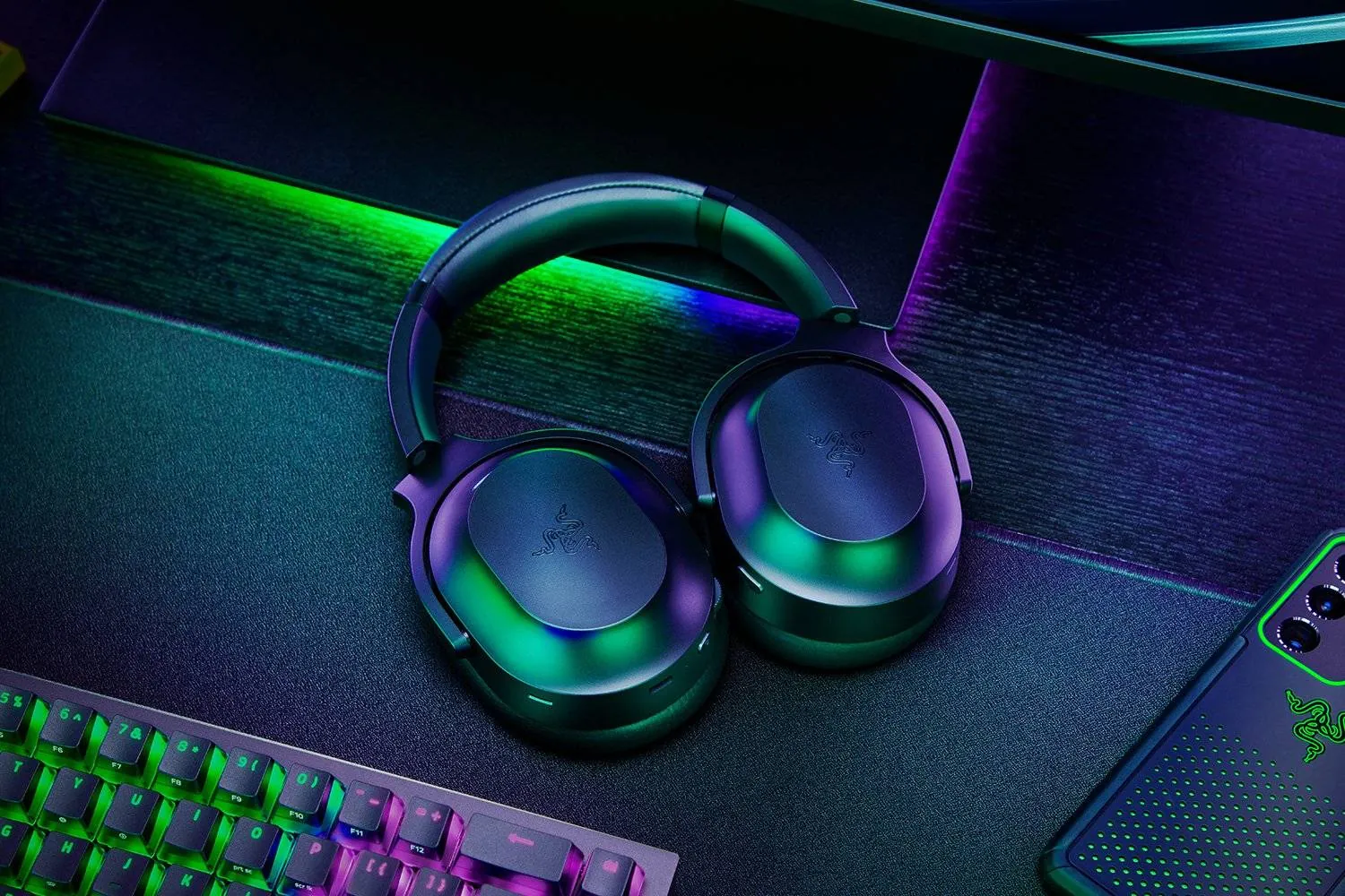 Audífonos Gamer Inalámbricos Razer Barracuda Pro, BT, 2.4GHz, USB-C, ANC Híbrida, THX Spatial Audio 4