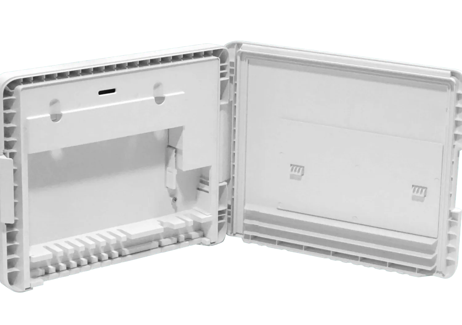 UBIQUITI Caja Exter IPX6 p/UISP-R p/UISP-S Muro Poste35-60mm 32x25x4cm 6