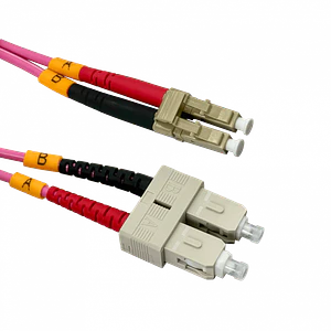 Jumper Fibra 50/125um 3mm  LSZH 5mt LC-SC OM4 MultiModo MM Duplex 