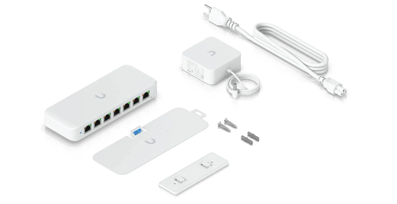 Switch PoE Compacto de 8 Puertos GbE Ubiquiti UniFi Switch Ultra 60W 6
