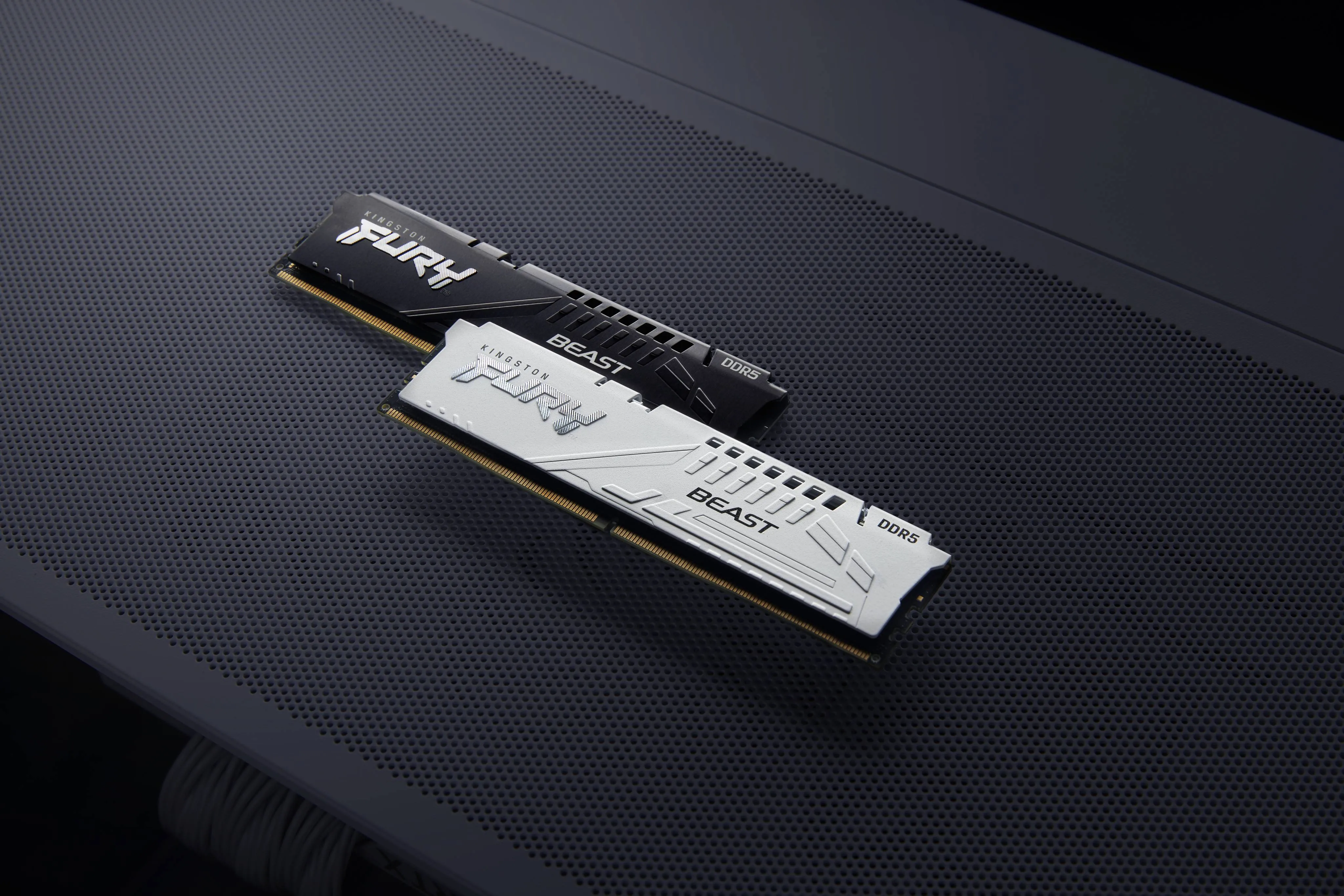 Memoria RAM DDR5 8GB 6000MT/s Kingston FURY Beast Black, Intel XMP 3.0, AMD® EXPO v1.1, DIMM 7