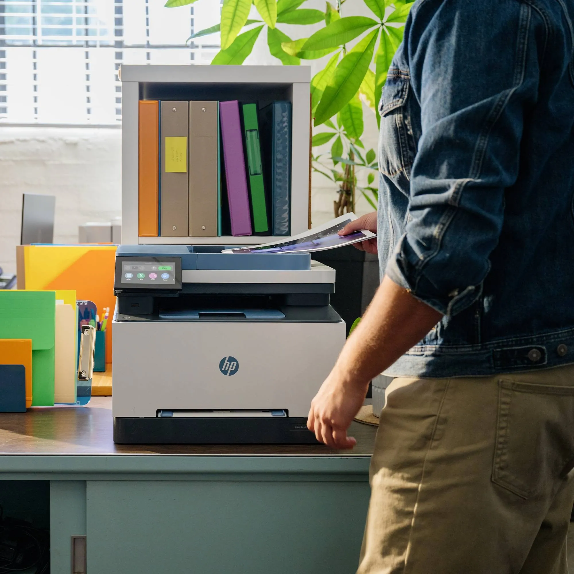 Impresora Multifuncional HP Color LaserJet Pro MFP 3303fdw, Alta Velocidad, Inalámbrica 3
