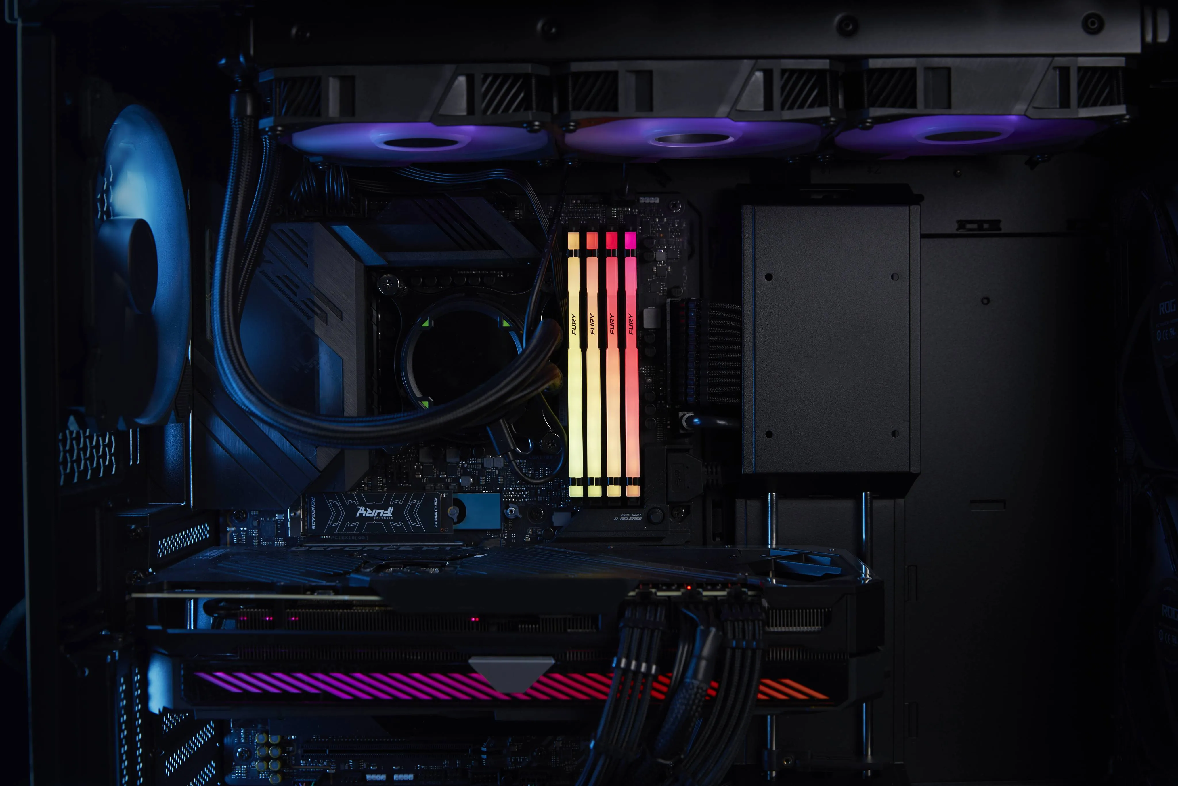 Memoria Ram DDR5 8GB 5600MT/s Kingston FURY Beast RGB CL36 DIMM 10