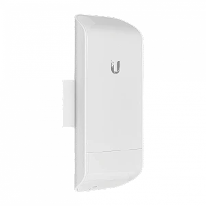 UBIQUITI 5GHz 13dBi 23dBm 1-100-RJ45 inc-PoE24V 2x2 AIRMAX CPE/AP