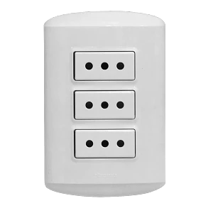 Enchufes 10A nacional BTicino Modus con base y tapa blanca armado, 3 enchufes