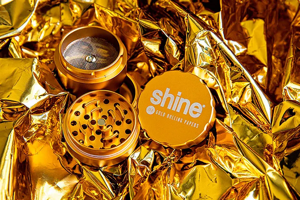 Shine® Gold Moledor 4 piezas 3