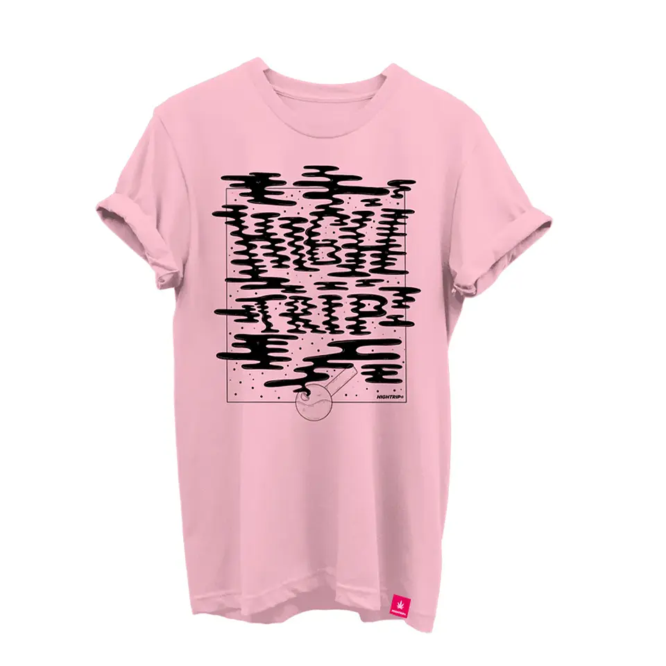 Polera Hightrip Bong entre humo 2