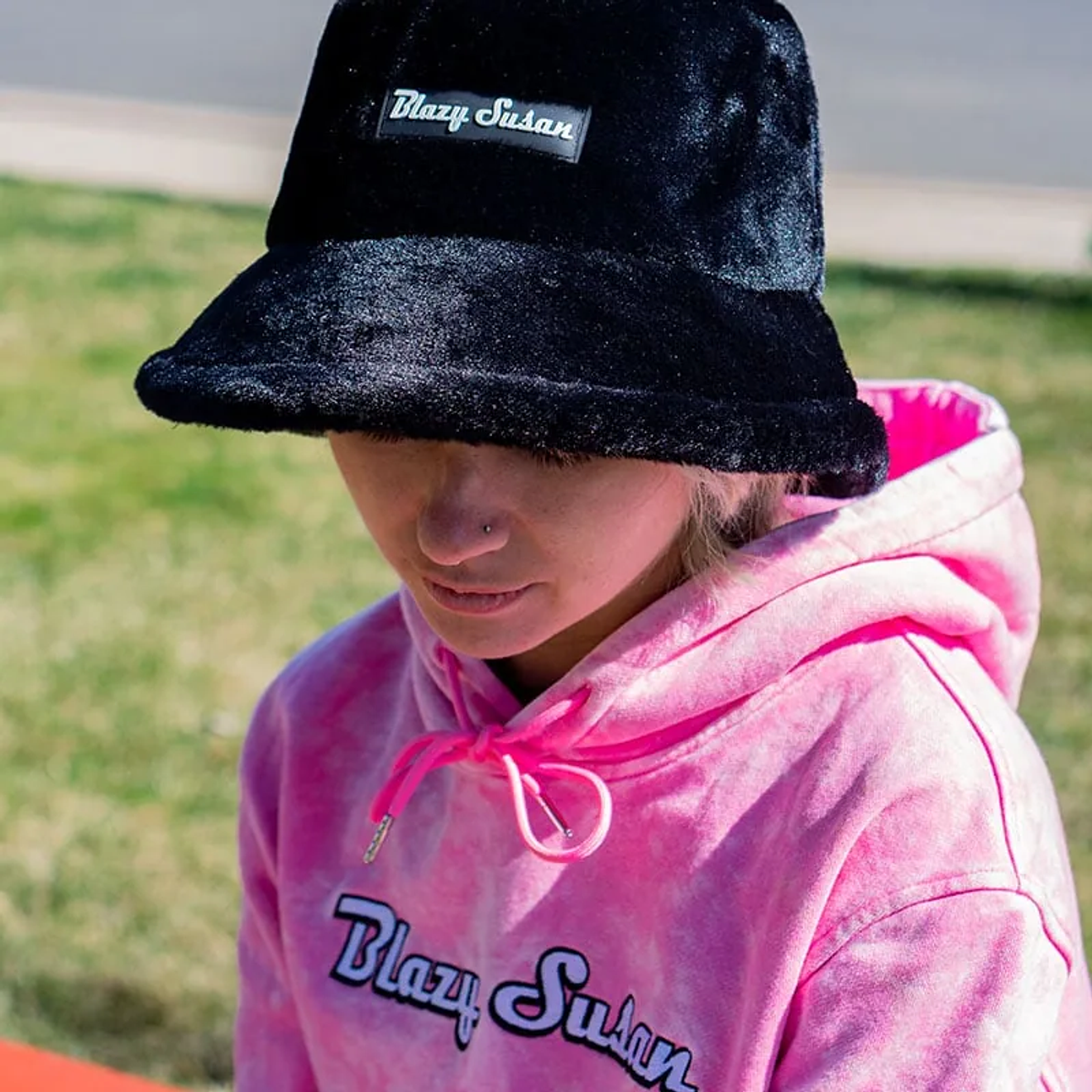 Blazy Susan Gorro Bucket Fuzzy 4