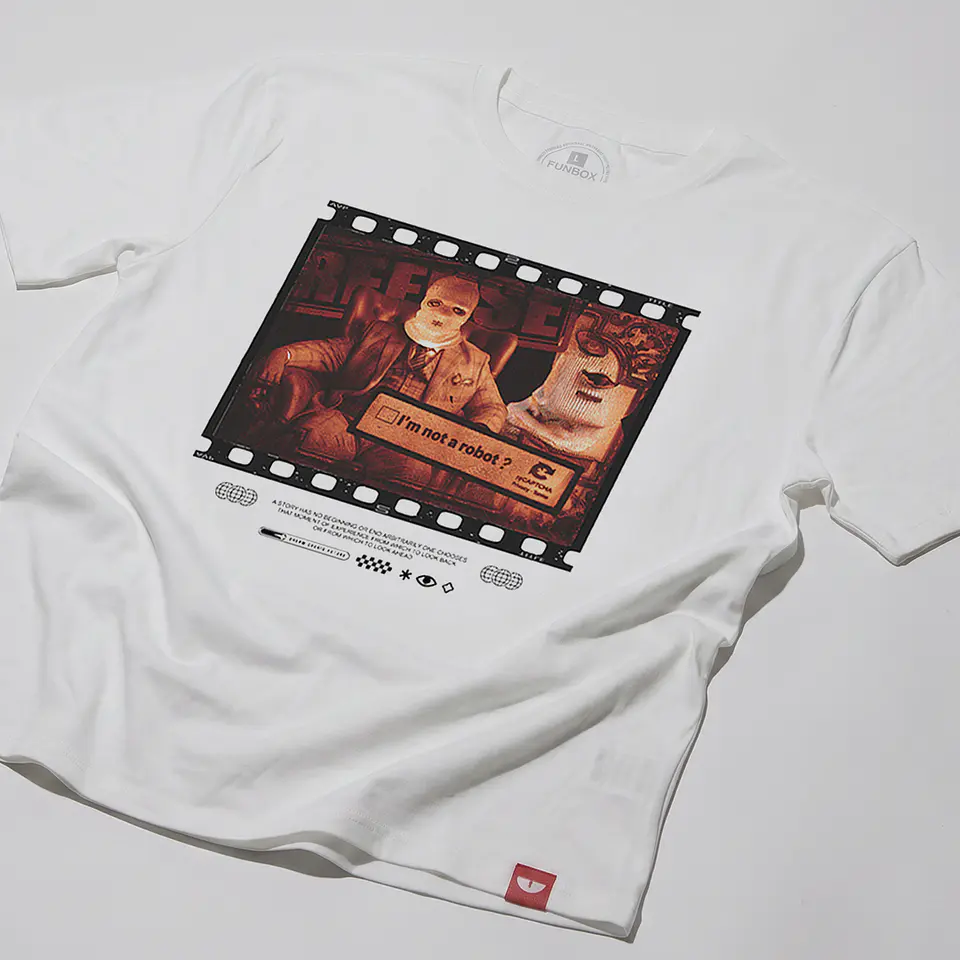 T-Shirt Funbox I Am Not a Robot The Reason 3
