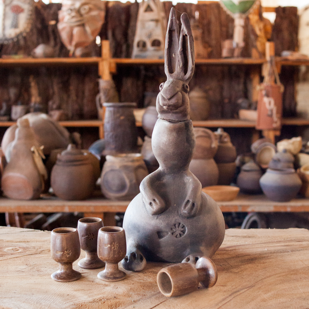 Hare Bottle with Cups made with Marchigüe Clay