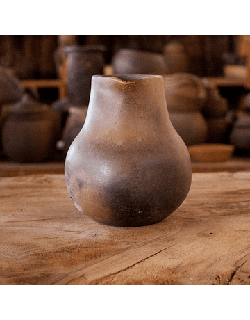 Small Moorish Brown Jar made with Marchigüe Clay