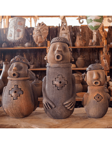 Mapuche Family made with Marchigüe Clay