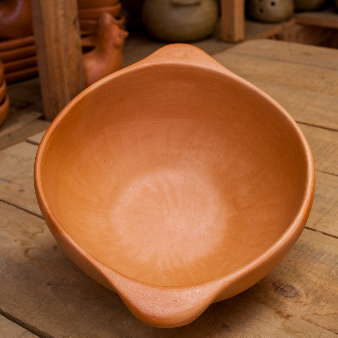 Pañul Ceramic Round Salad Bowl with Handles