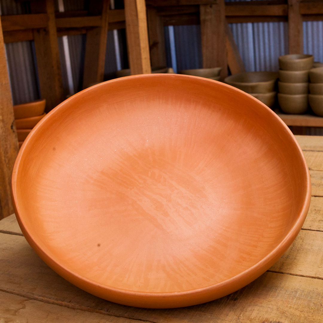 Vassoio Circolare Grande in Ceramica di Pañul