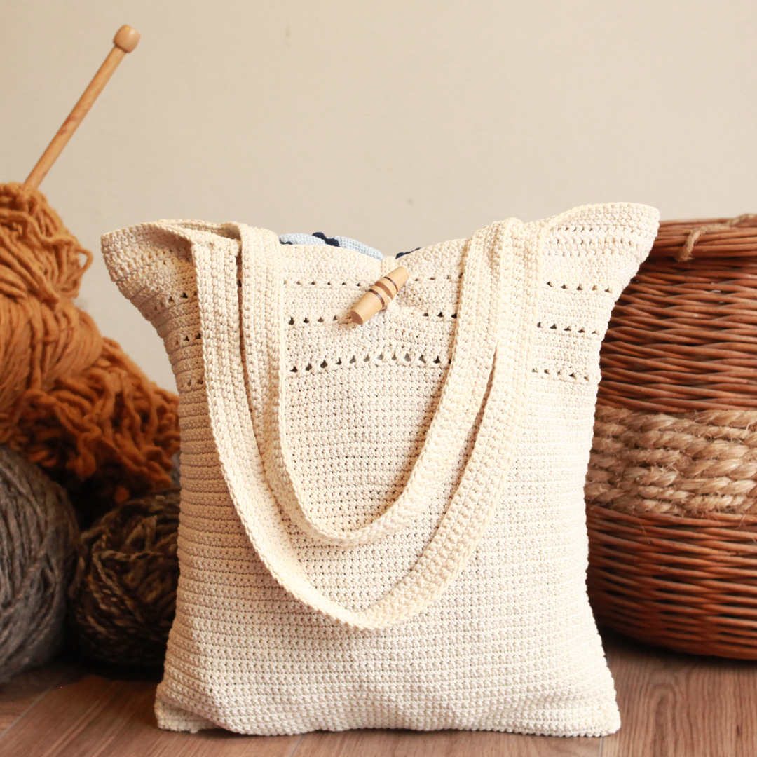 Design Knitted Bag