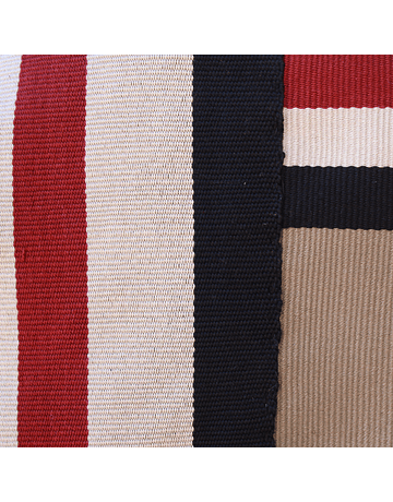 Corral blankets. Beige and Red Collars
