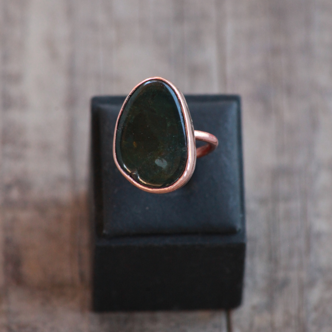 Copper Dark Green Agate Ring