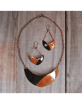 Bicolor Enamelled Copper Necklace and Earrings Set