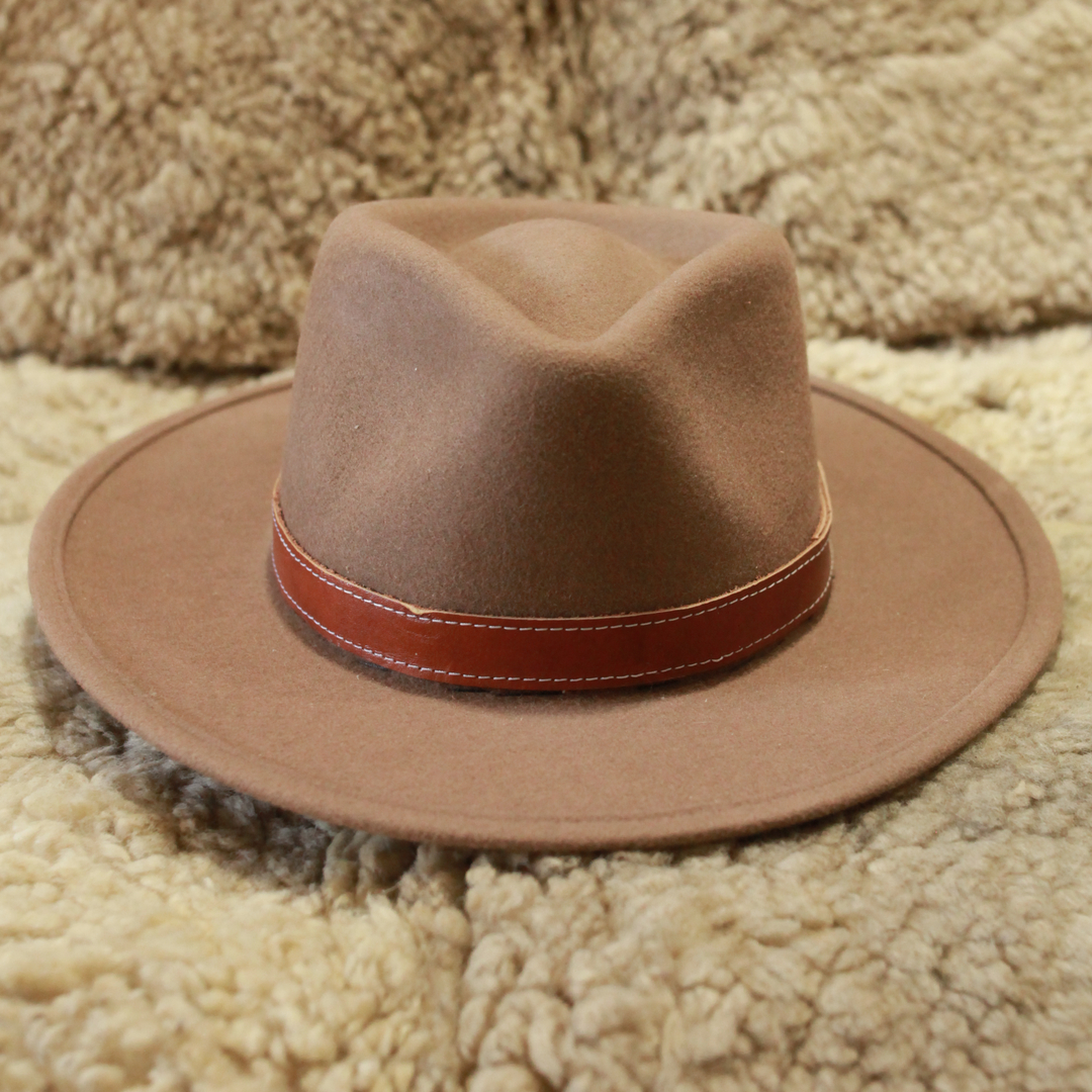 Australian Hat Beige Woolen Cloth