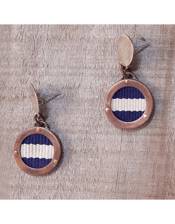 Round Copper Earrings Black/White Manta Woven