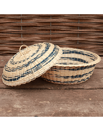 Chimbarongo Wicker Bread Basket with Lid