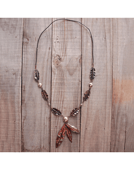 Hammered Copper Palqui Litre Leaves Necklace