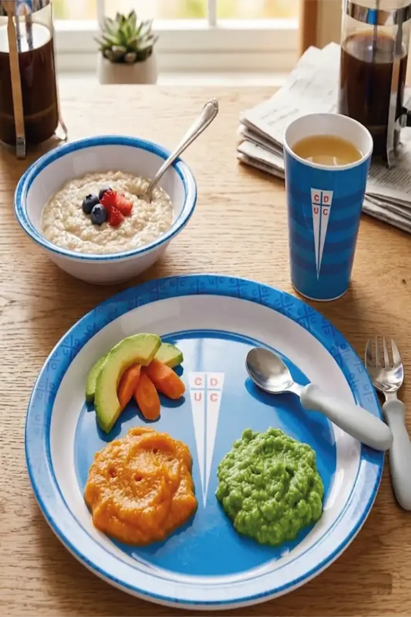SET DESAYUNO MELAMINA U. CATÓLICA 2