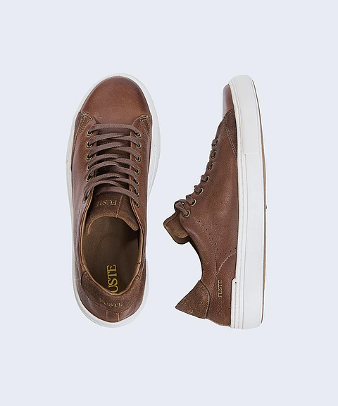 Plus One Caramel — Zapatilla de cuero hombre, suela off white