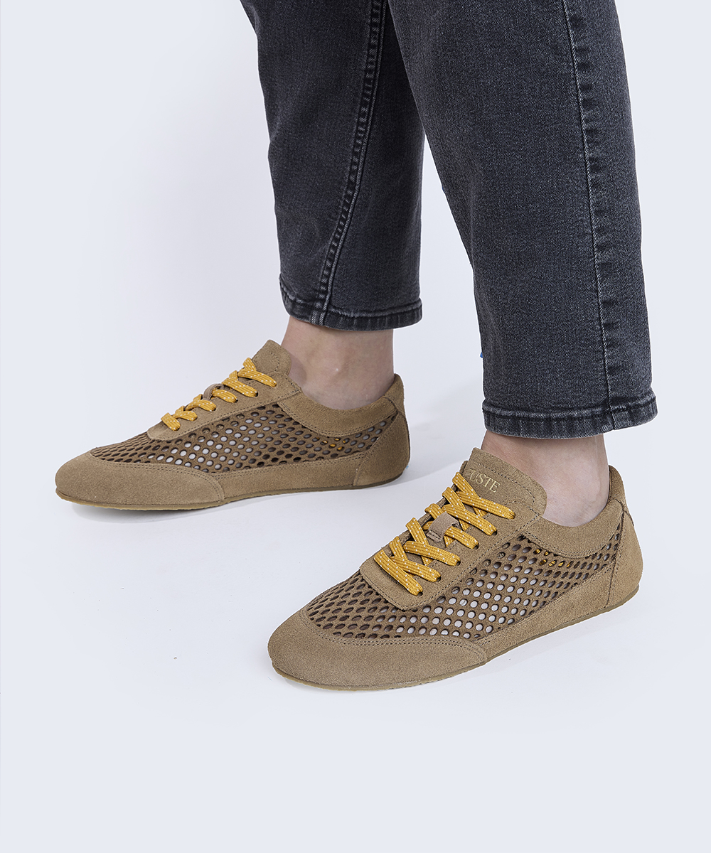 Wild Card Sunny Suede — Zapatilla de gamuza perforada mujer 4