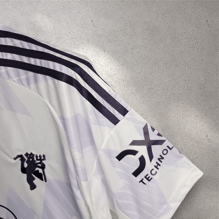 Manchester United Away Season 2025 - 26 5