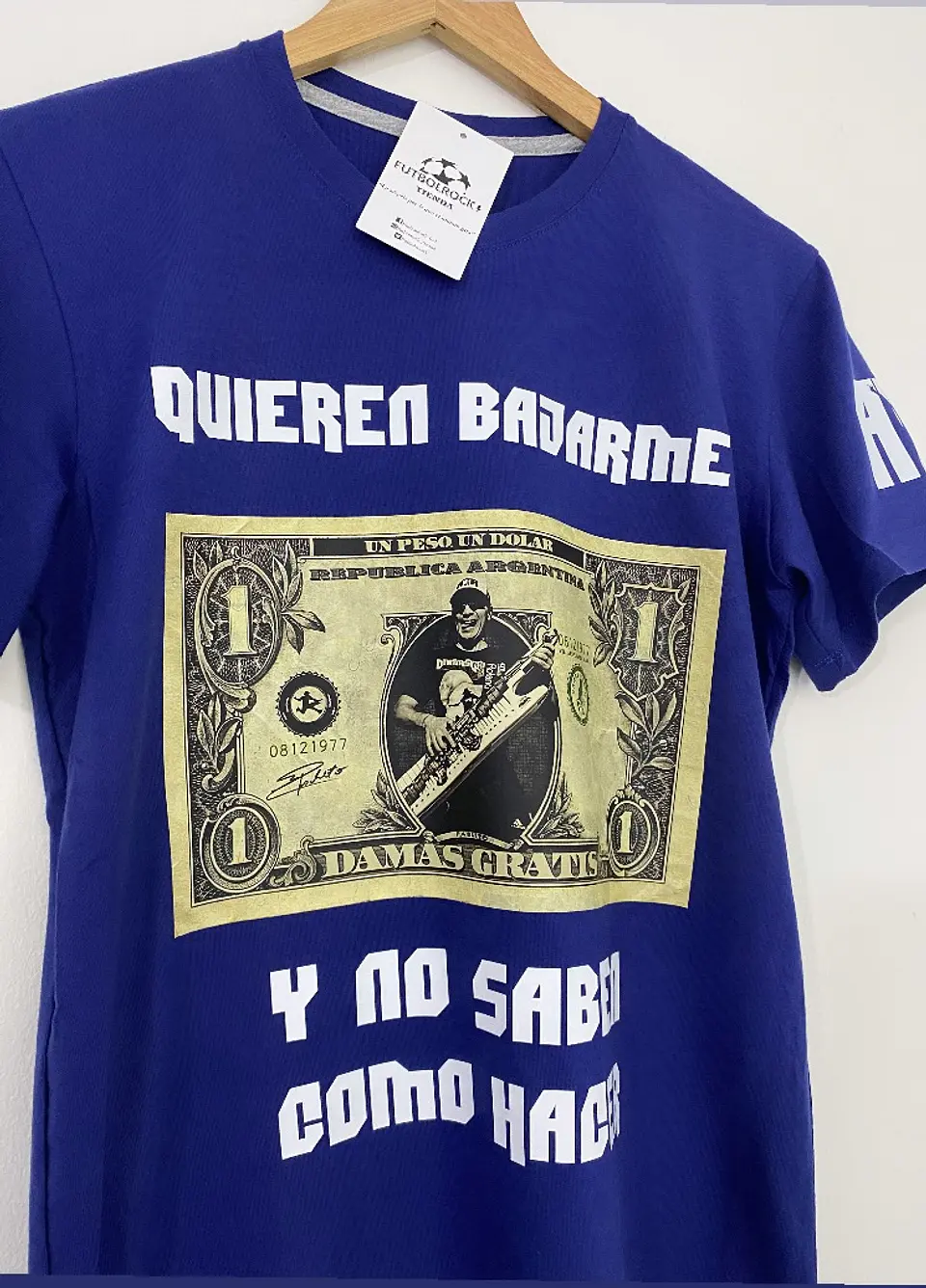 merch damas gratis 7