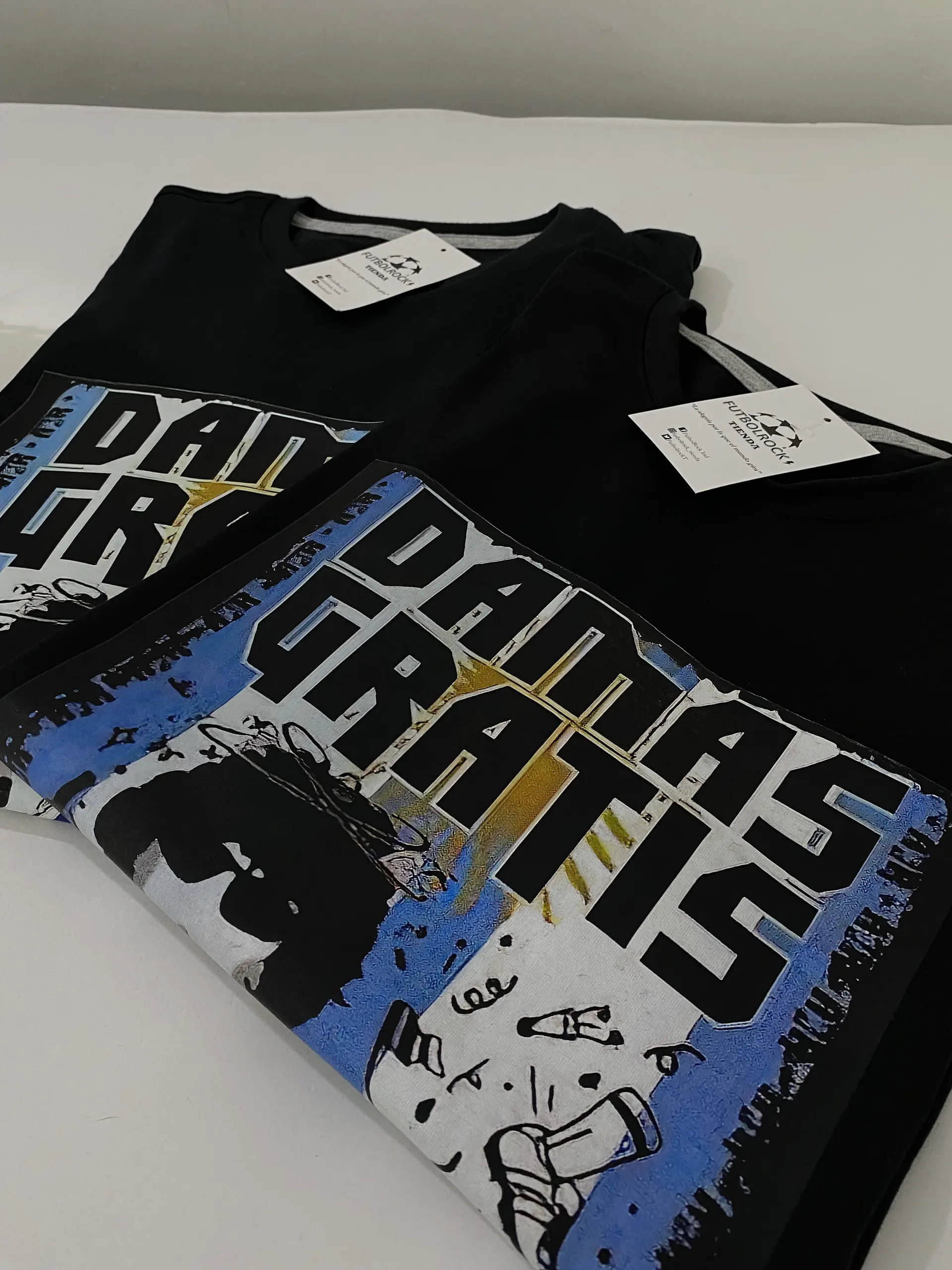 merch damas gratis 18