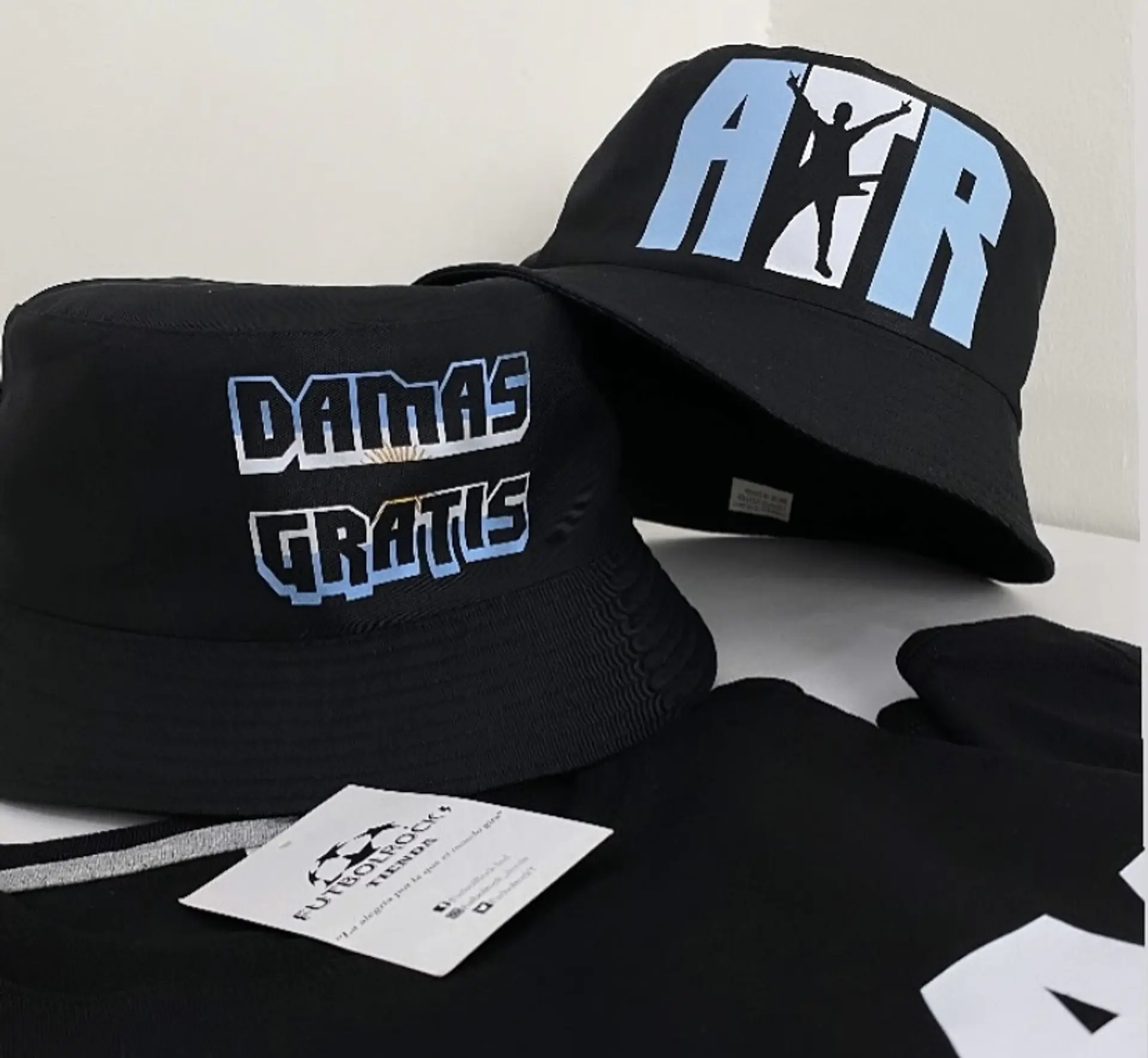 merch damas gratis 33