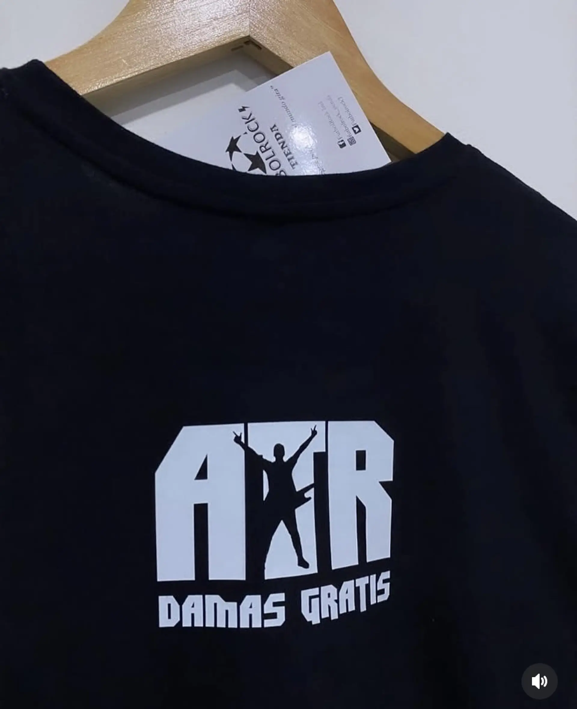 merch damas gratis 40