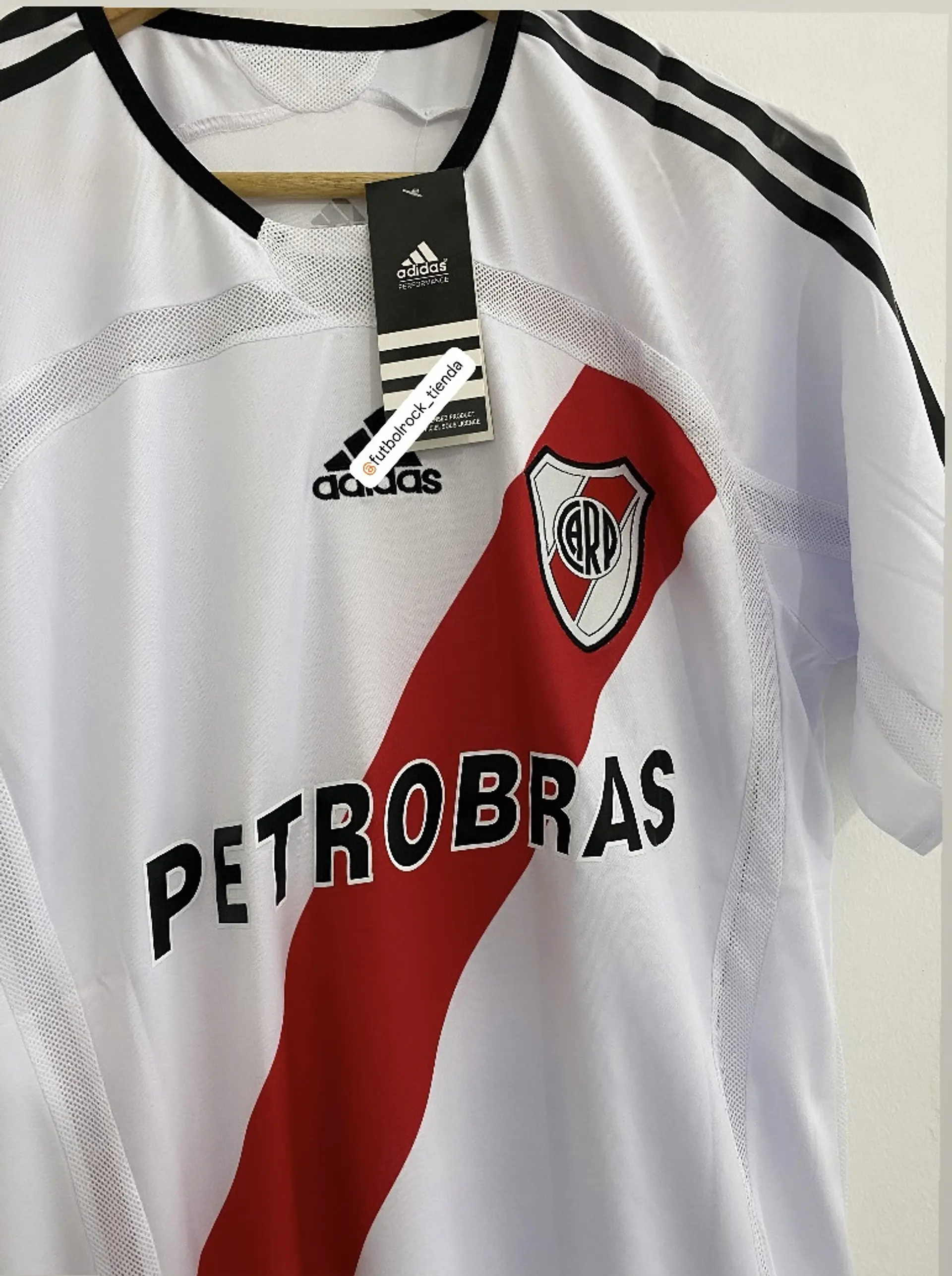 CAMISETA RIVER RETRO 2006-2007 3