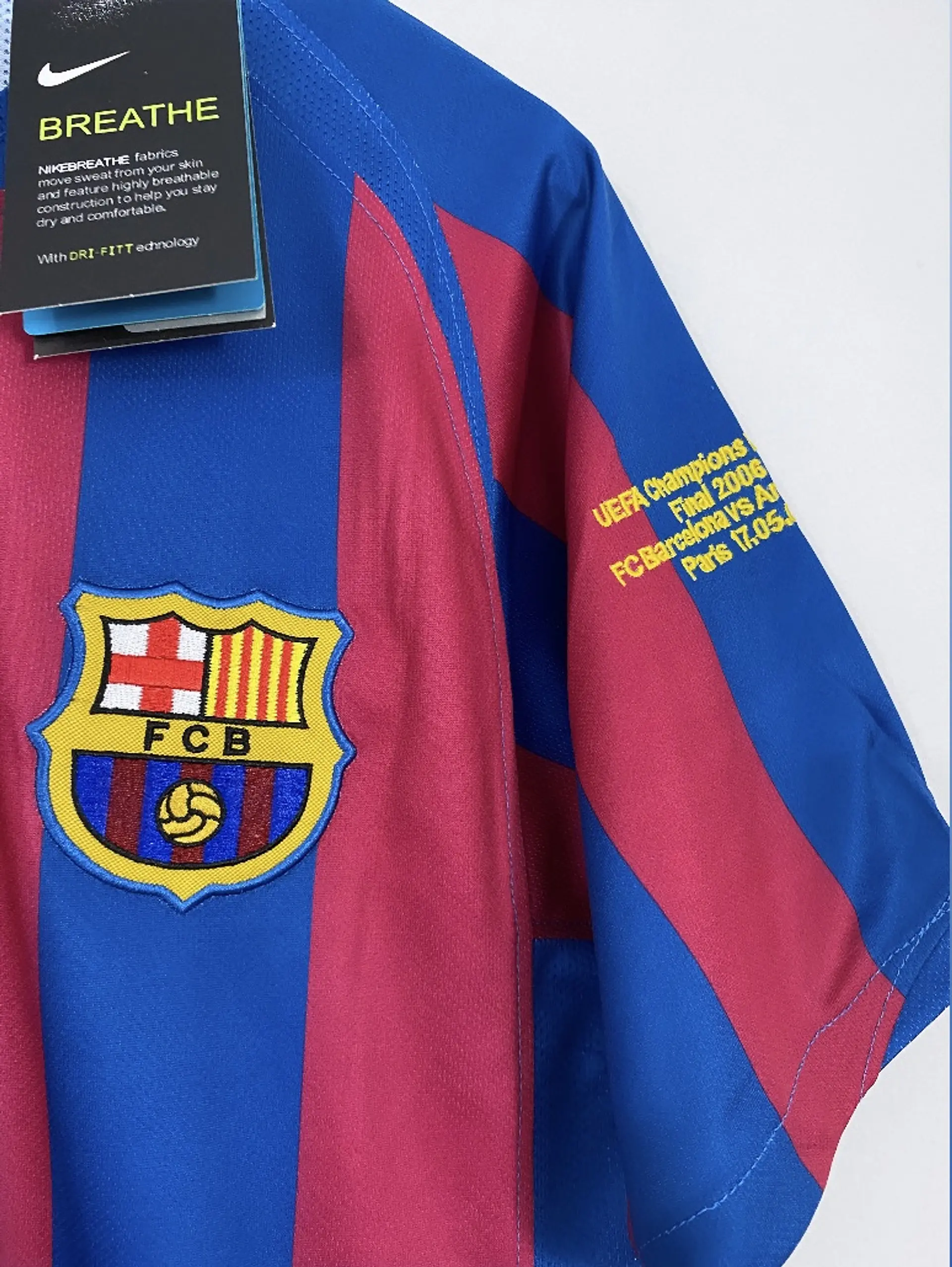Camiseta Barcelona retro 2005-2006 4