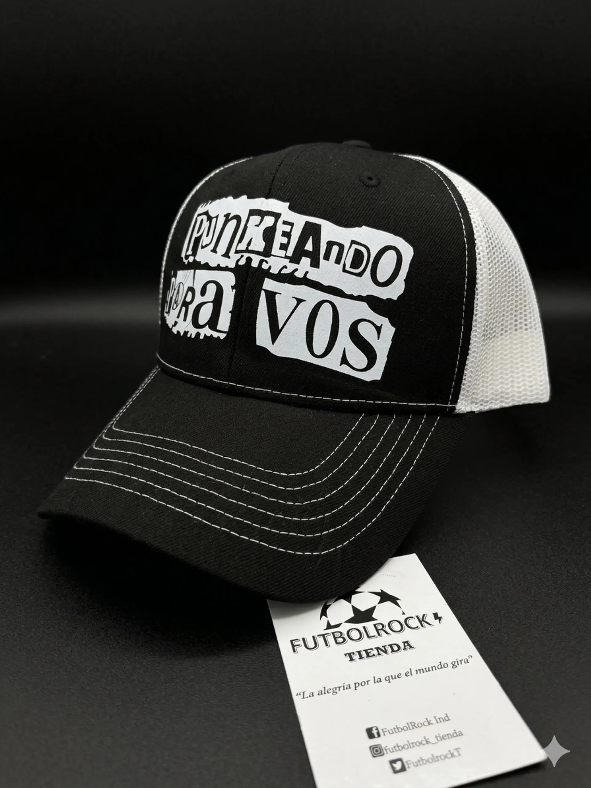 Gorra punkeando para vos 1