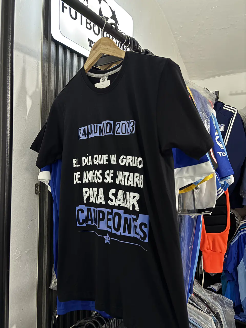 Camiseta un grupo de amigos 