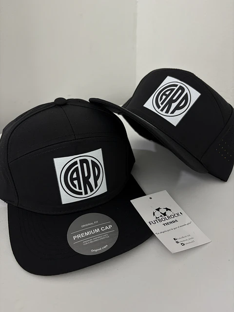 Gorra River estampada