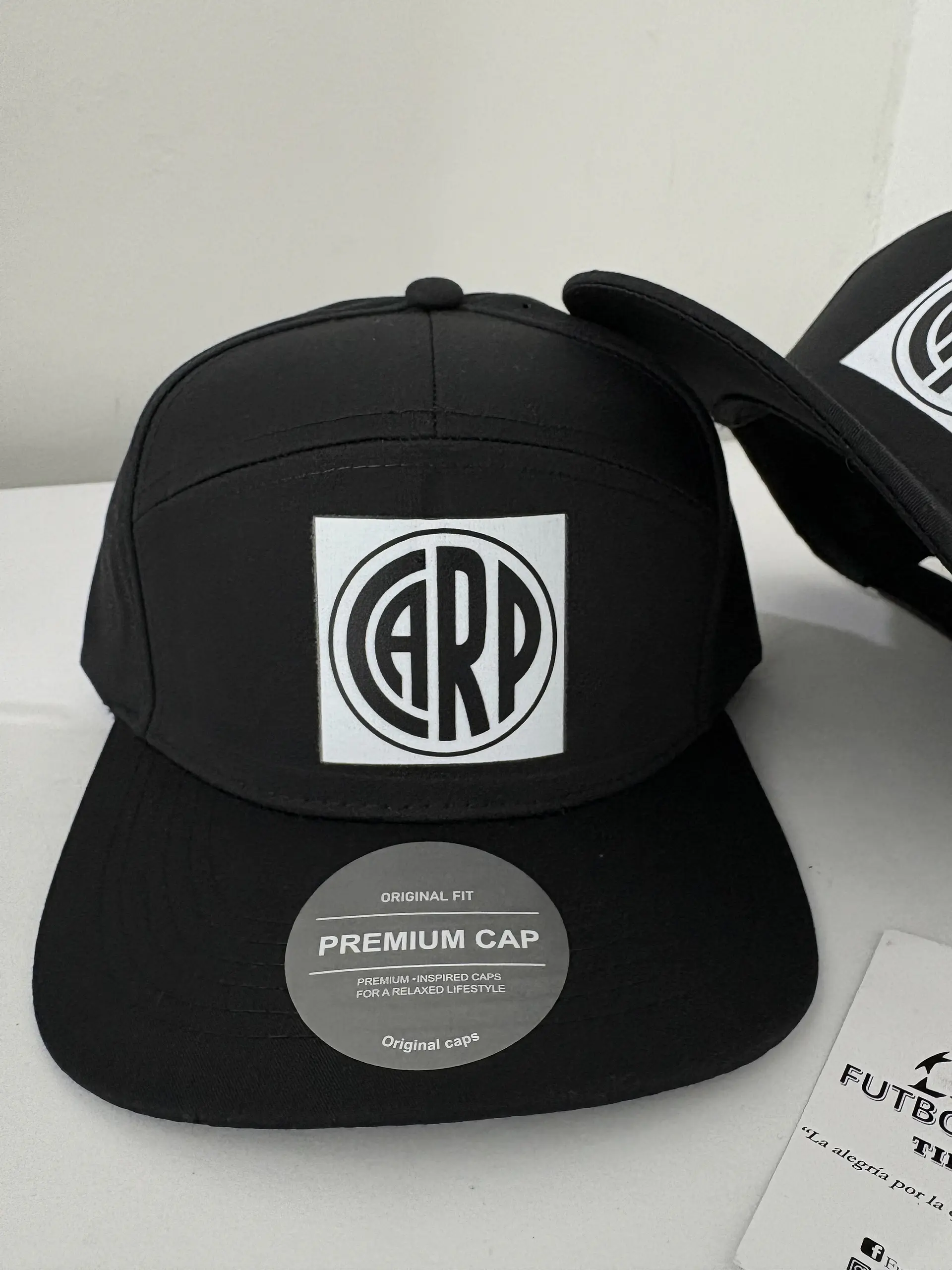 Gorra River estampada 2