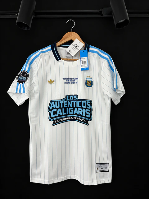 Camiseta conmemorativa Auténticos Caligaris 