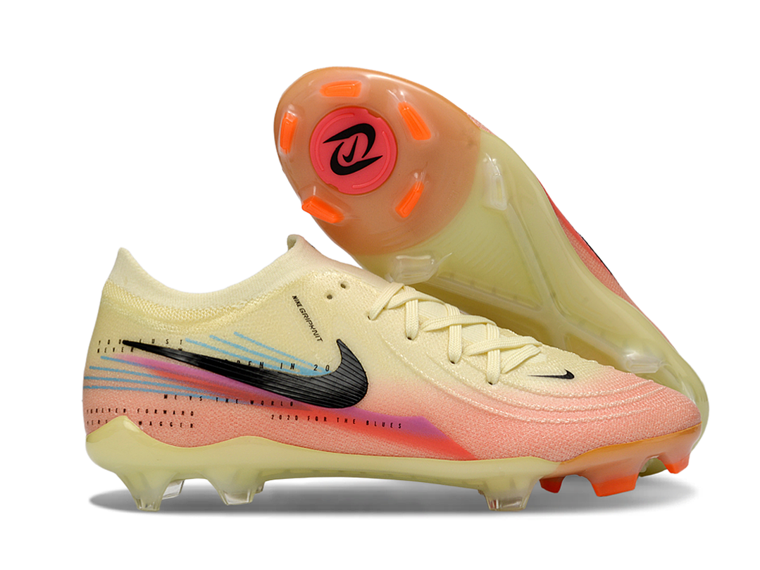 Nike Phantom GX 2 Elite FG 1