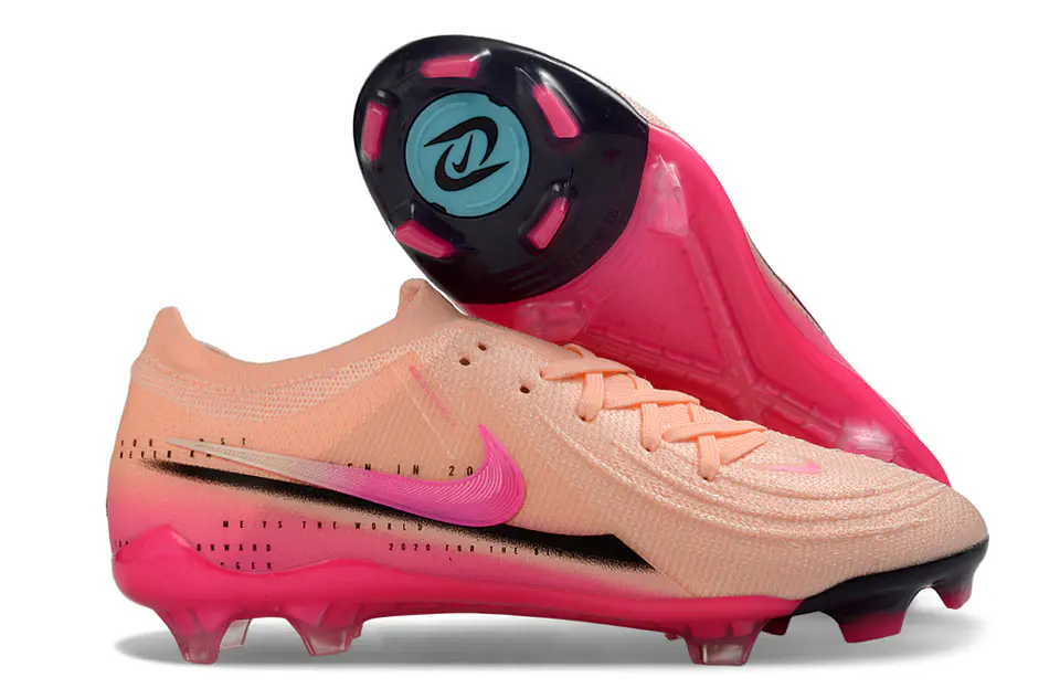 Nike Phantom GX 2 Elite FG 1