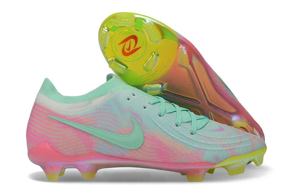 Nike Phantom GX 2 Elite FG 1
