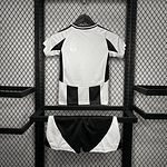 Kit Criança Juventus Principal 224/25