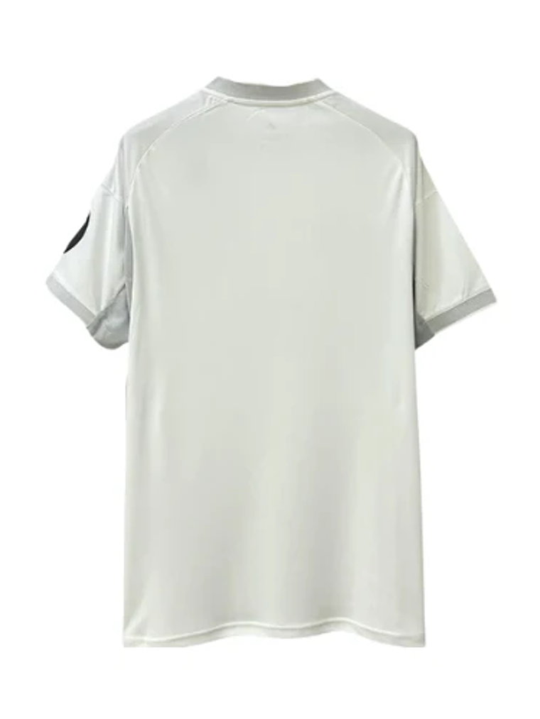 Real Madrid Home 25/26 3